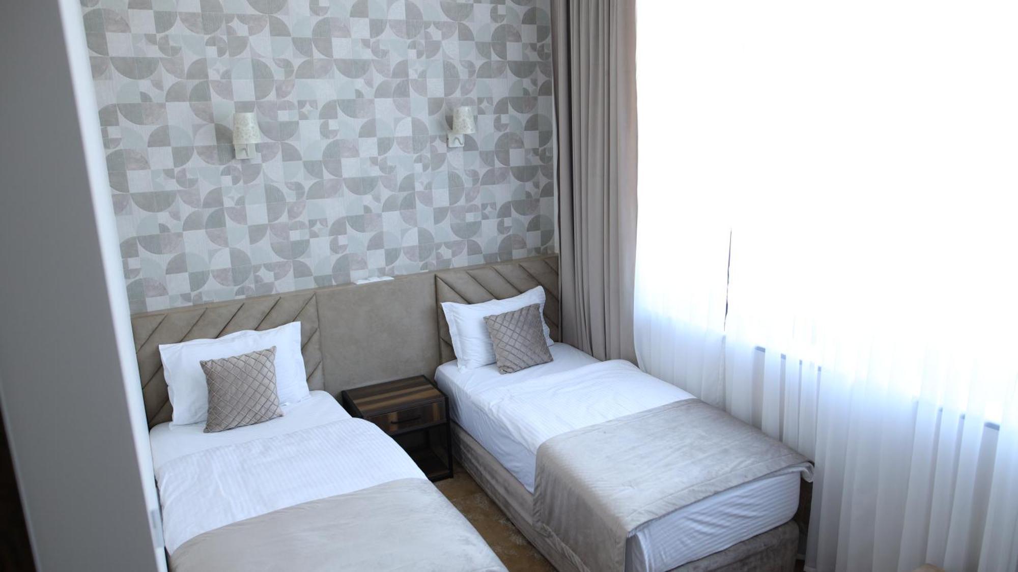 גוריס Bmg Hotel By Grigoryans Group מראה חיצוני תמונה