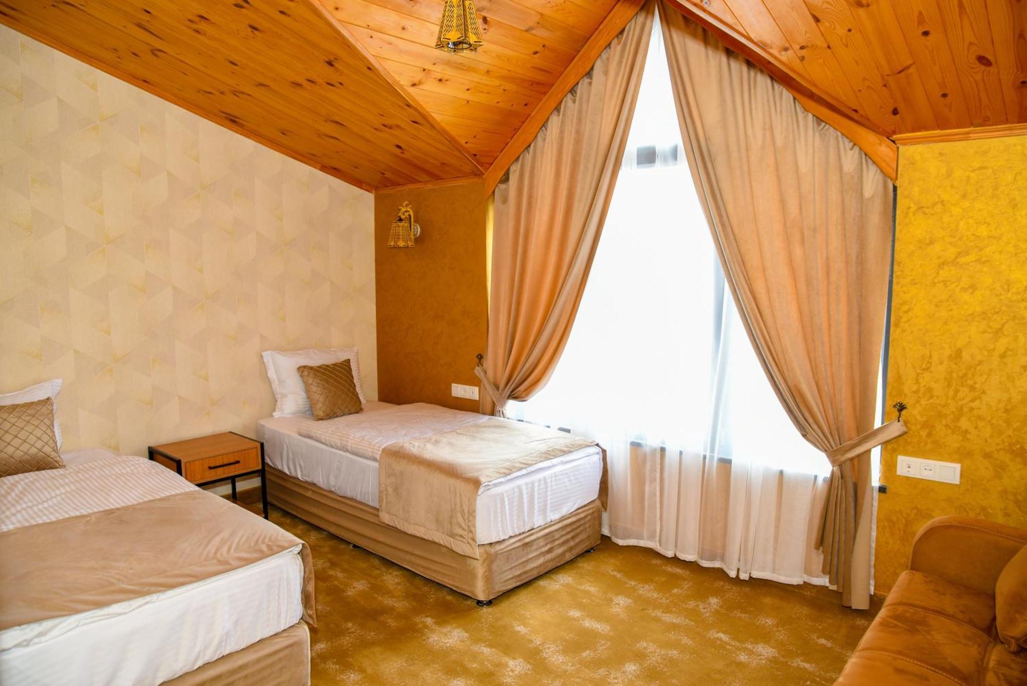 גוריס Bmg Hotel By Grigoryans Group מראה חיצוני תמונה