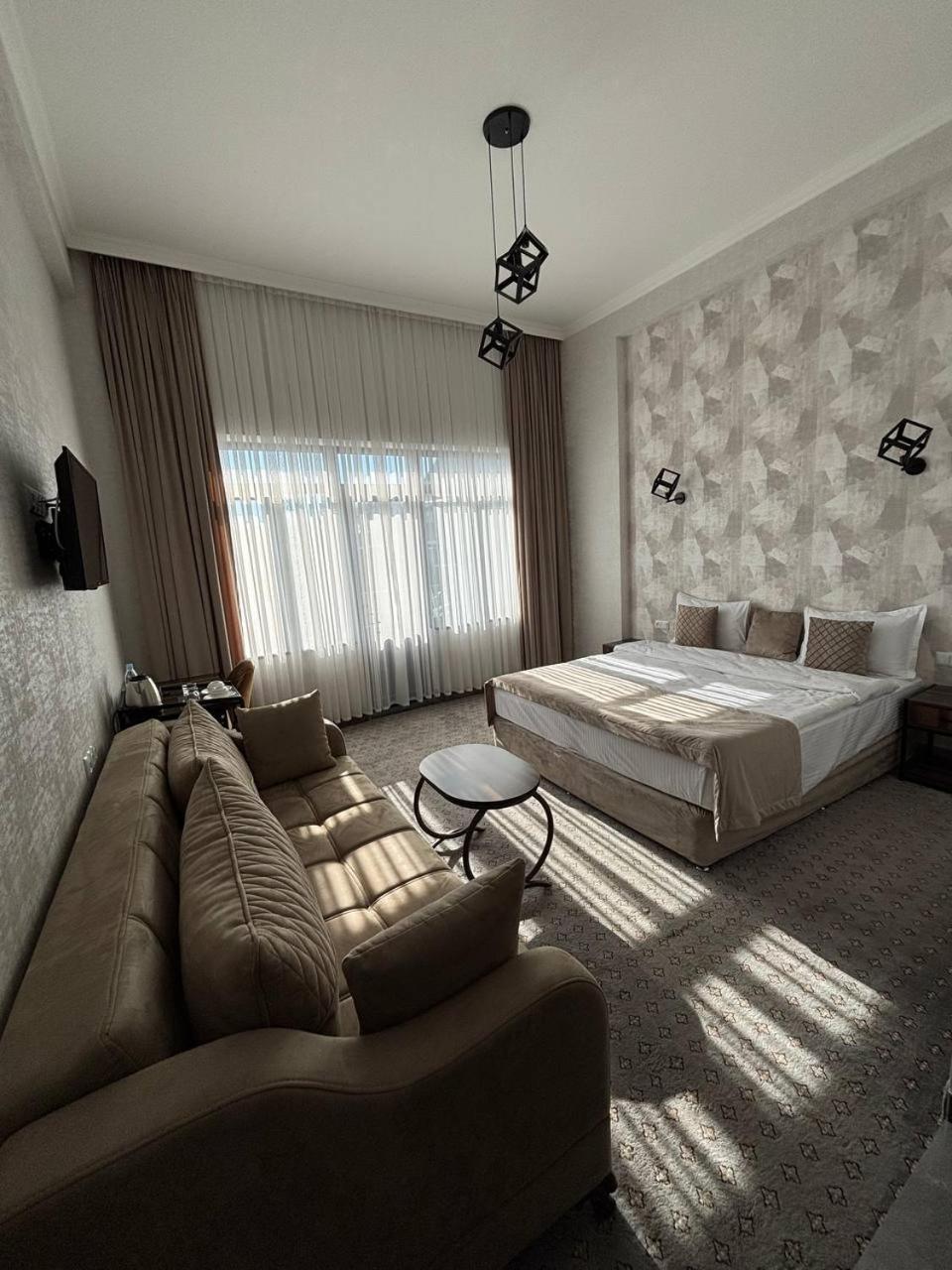 גוריס Bmg Hotel By Grigoryans Group מראה חיצוני תמונה
